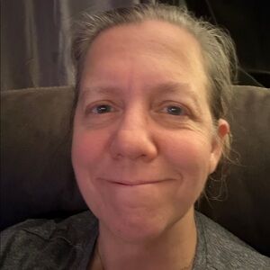 Meet your Posher, Genevieve